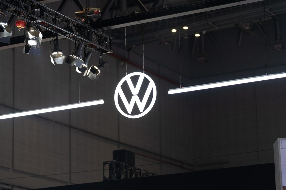 Volkswagen in trattative con JSW per cessione di quote in India