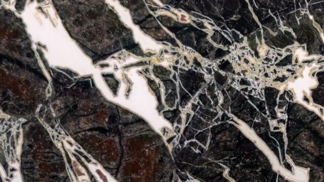 Immagine del processo di recupero minerali critici