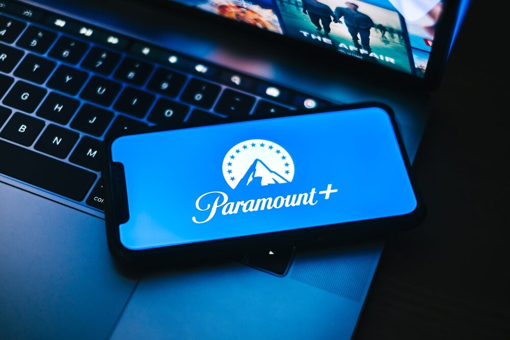 Paramount offre concessioni per fusione con Warner Bros. Discovery