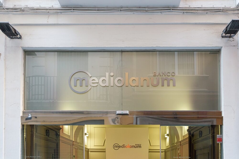 Banca Mediolanum e giovani banker