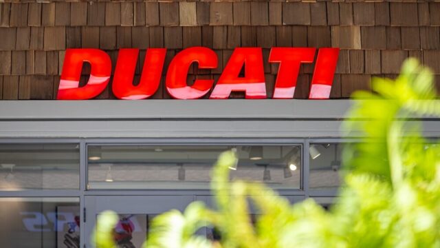 Logo Ducati su una moto