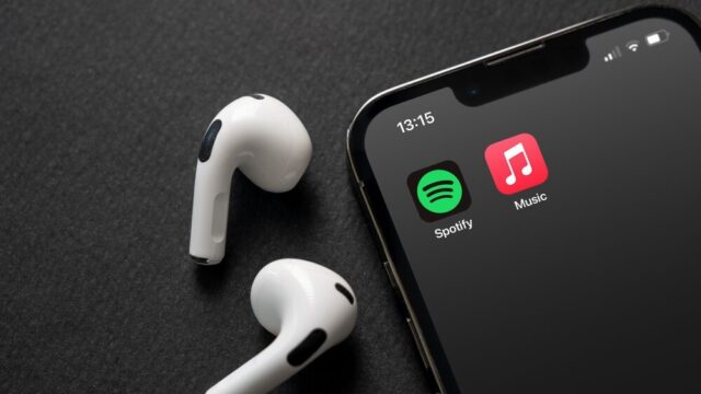 Streaming musicale Apple Music e Spotify