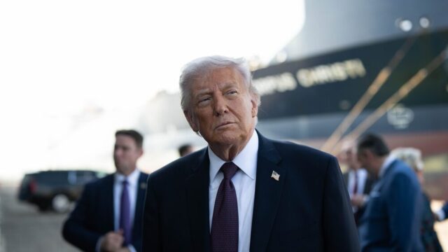 Trump annuncia la rinominazione dell'intelligenza artificiale